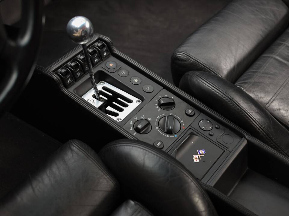 Image 11/93 of Ferrari F 355 Berlinetta (1997)