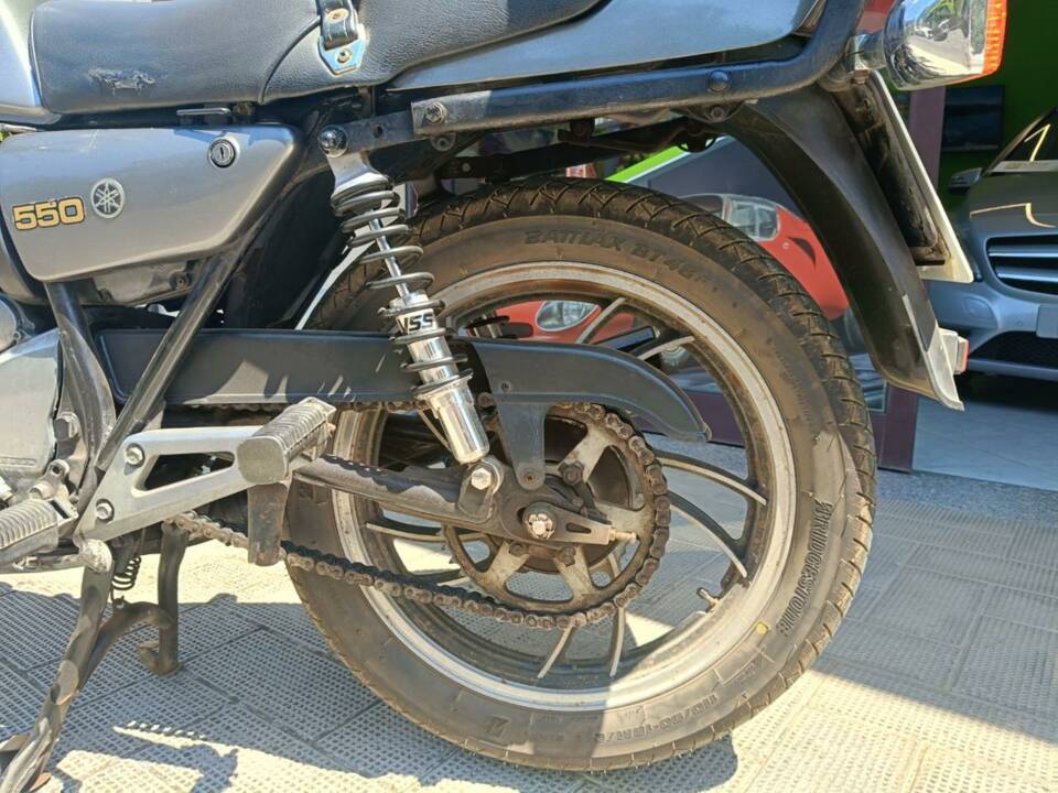 Image 8/37 of Yamaha XZ 550 (1985)
