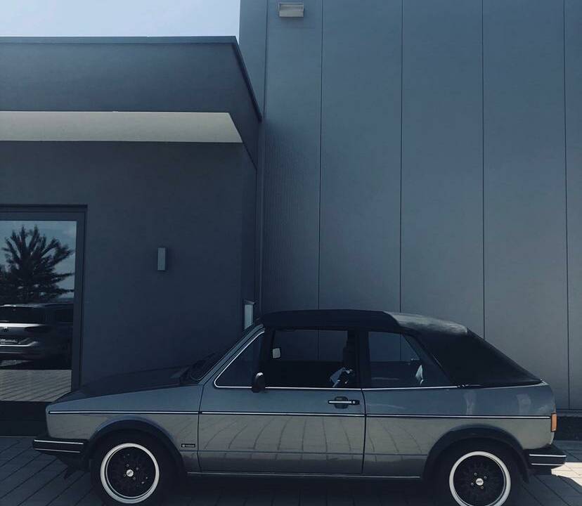 Imagen 5/7 de Volkswagen Golf Mk I Convertible 1.8 (1987)