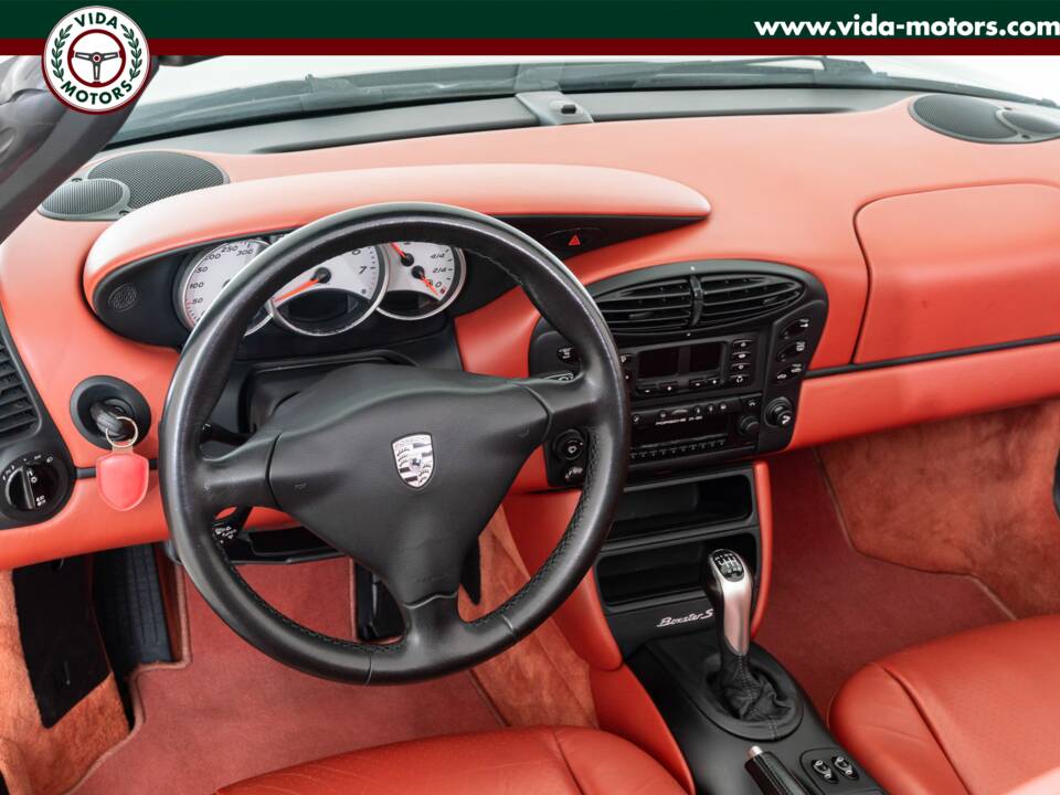 Image 11/15 de Porsche Boxster S (2000)
