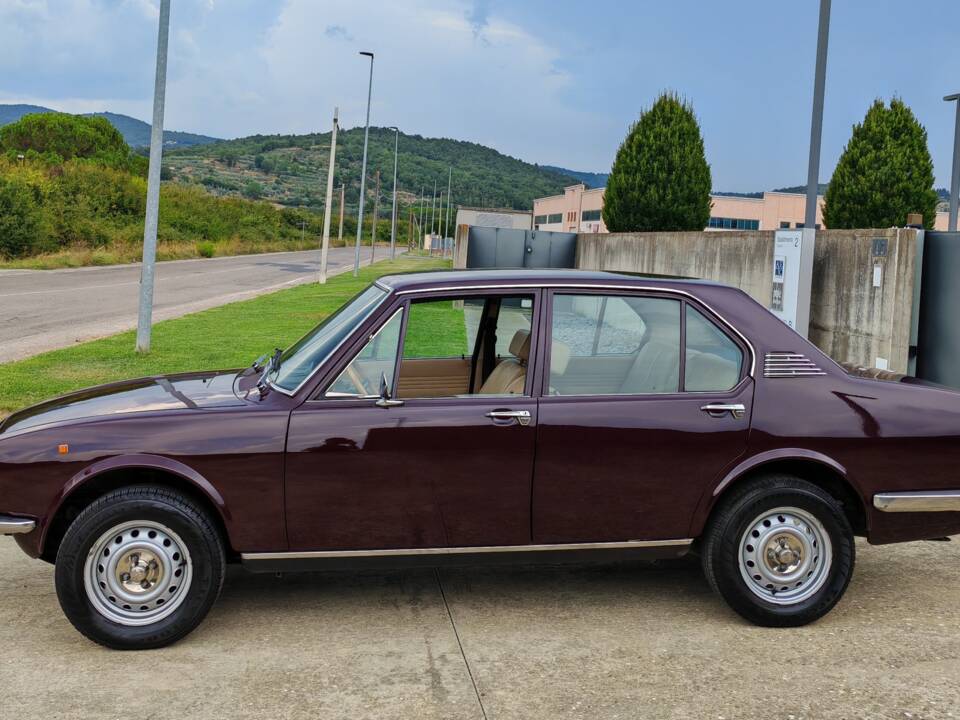 Image 7/48 of Alfa Romeo Alfetta 1.8 (1972)