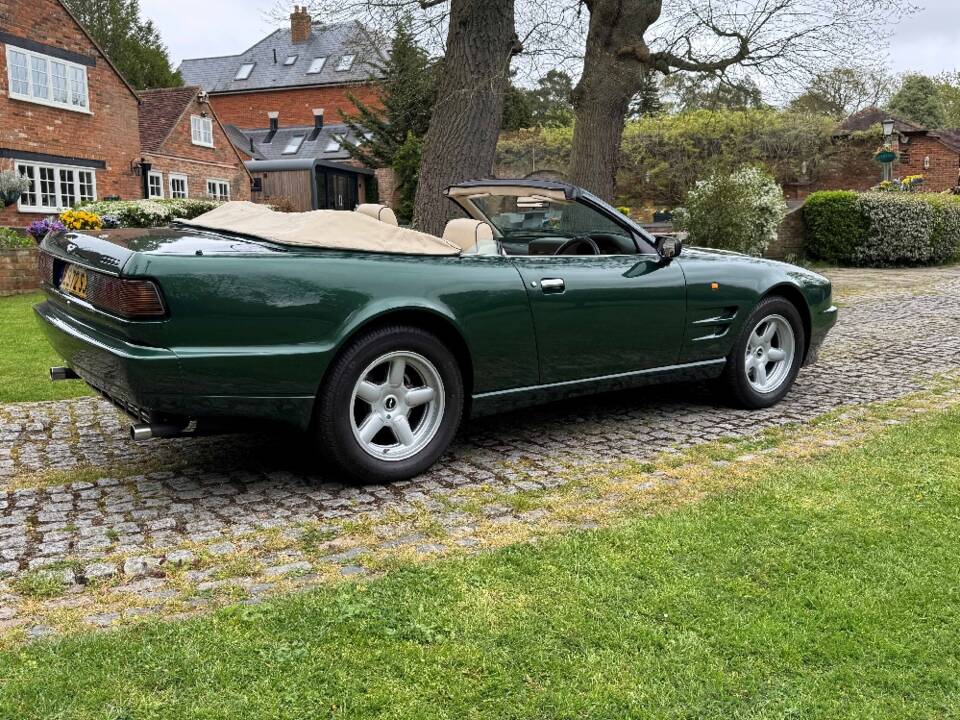 Image 12/30 of Aston Martin Virage Volante (1993)