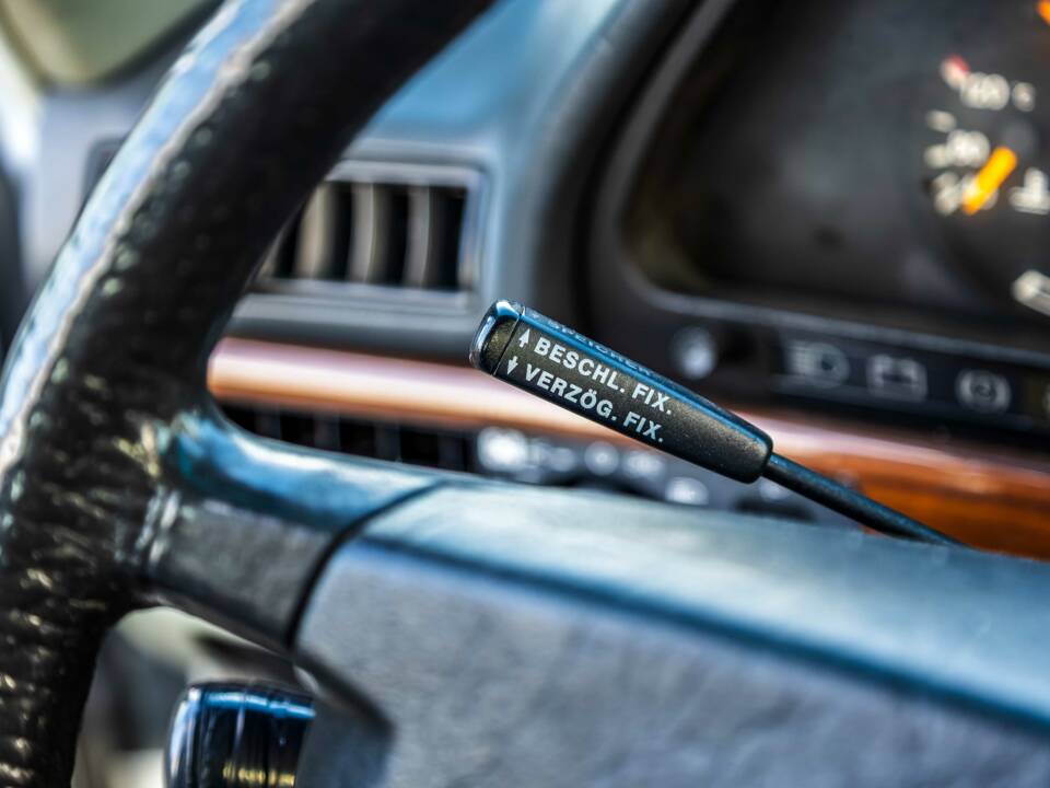 Image 90/175 of Mercedes-Benz 420 SE (1986)