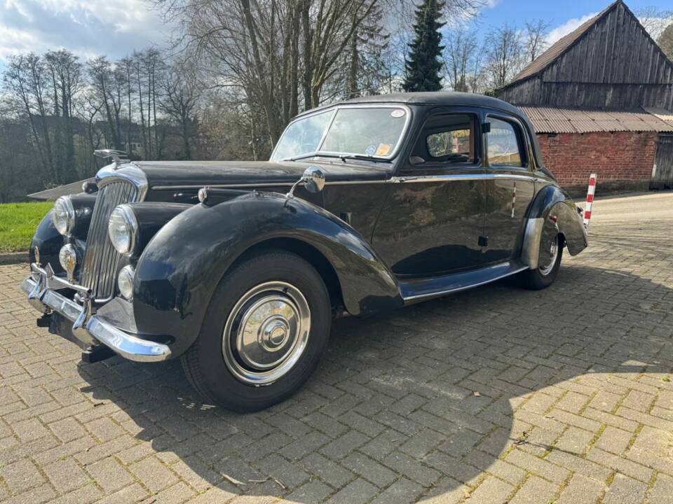 Bild 15/18 von Riley 1.5 Litre RME (1954)