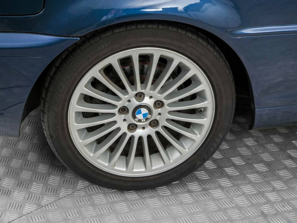 Bild 34/50 von BMW 320Ci (2003)