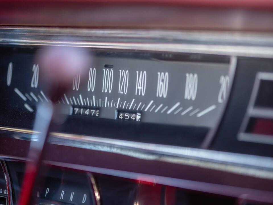 Imagen 31/44 de Cadillac Eldorado Convertible (1964)