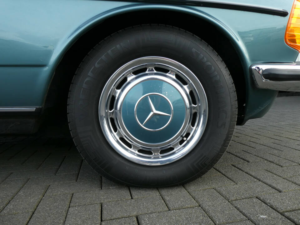 Image 24/24 de Mercedes-Benz 280 CE (1981)