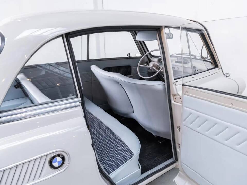 Image 23/34 de BMW 600 (1959)