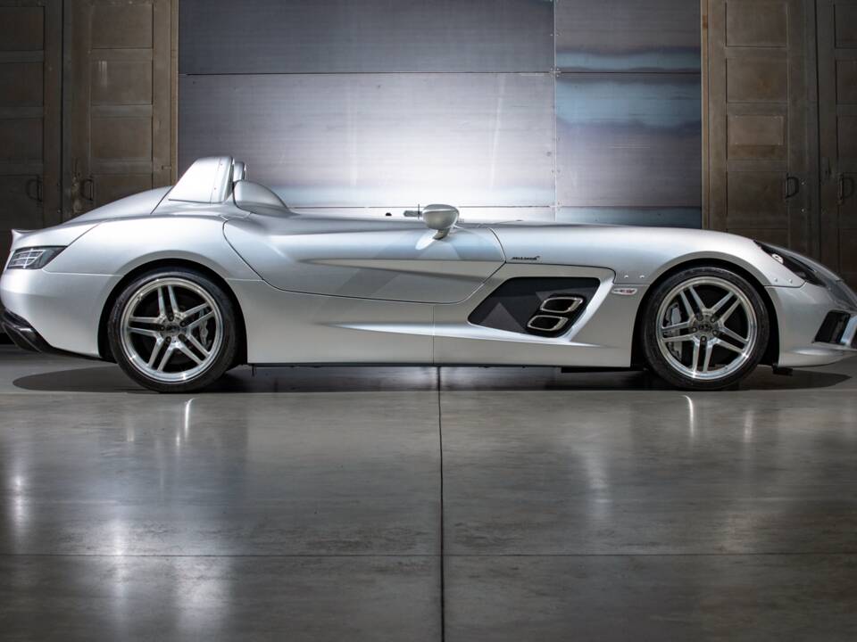 Image 5/28 of Mercedes-Benz SLR McLaren 722 S (2009)