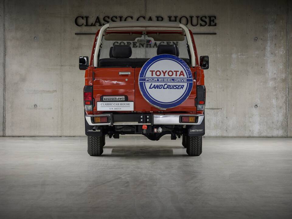 Afbeelding 23/100 van Toyota Land Cruiser LJ77 (1991)