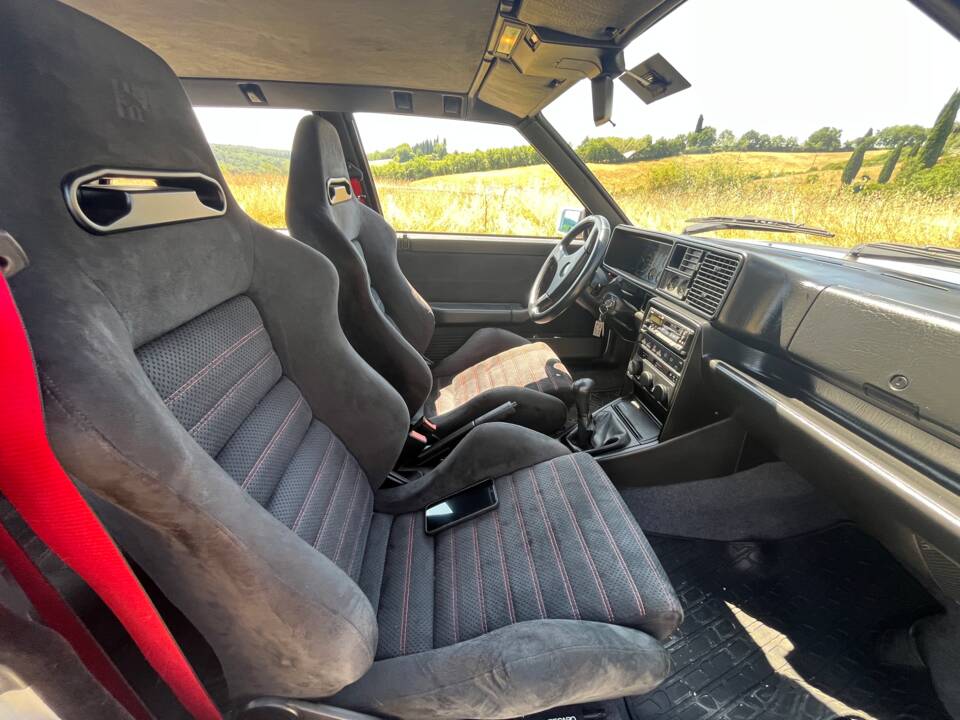 Bild 26/27 von Lancia Delta HF Integrale Evoluzione I &quot;Martini 5&quot; (1992)