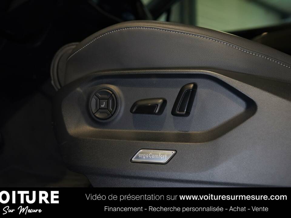 Immagine 24/30 di Volkswagen Touareg 3.0 V6 TSI eHybrid (2021)