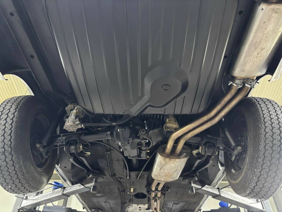 Image 28/30 of Mercedes-Benz 280 SL (1969)