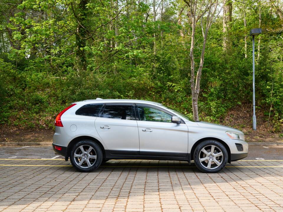Image 13/50 de Volvo XC60 T5 (2012)