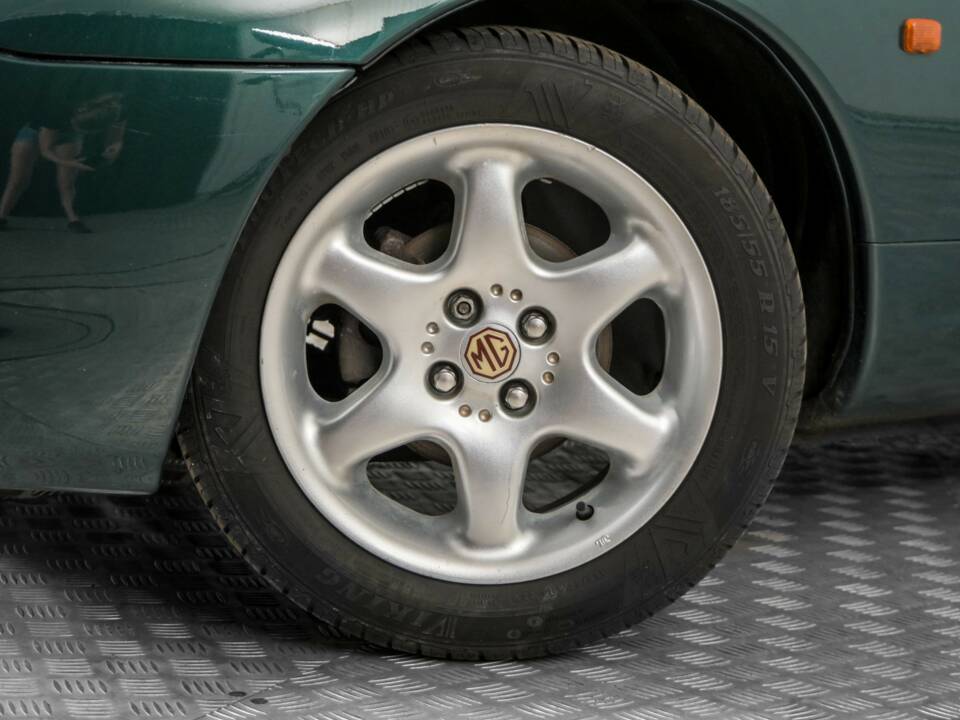 Imagen 4/50 de MG F 1.8i (1996)