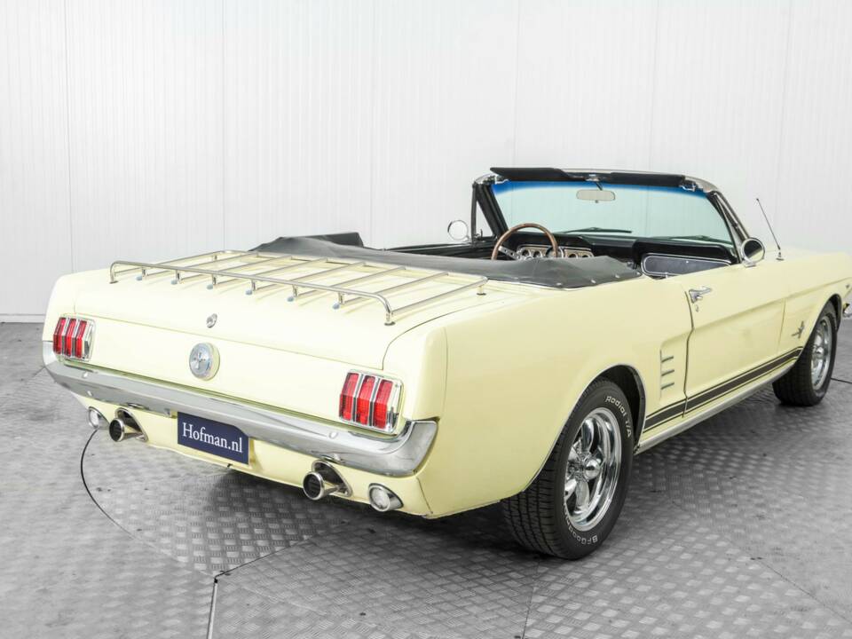 Imagen 27/50 de Ford Mustang 390 GTA (1966)