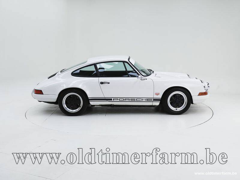 Afbeelding 6/15 van Porsche 911 Carrera 3.2 (1984)