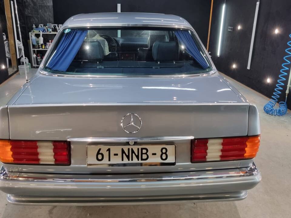 Image 26/100 of Mercedes-Benz 500 SEL (1983)