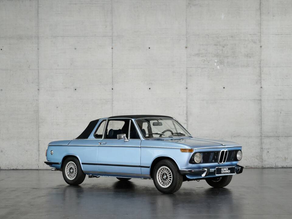 Bild 21/50 von BMW 2002 Baur (1975)