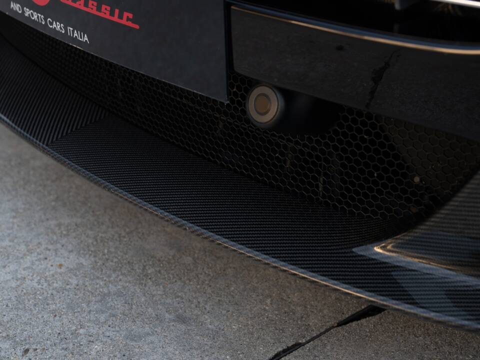 Image 17/83 de Aston Martin V12 Vantage (2009)