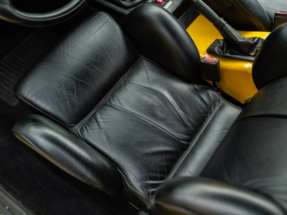 Image 44/50 de Alfa Romeo RZ (1994)