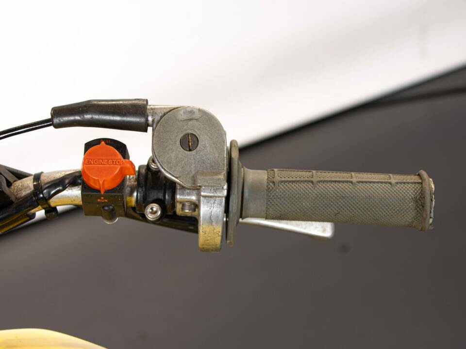 Afbeelding 35/46 van Suzuki PE 175 (1981)
