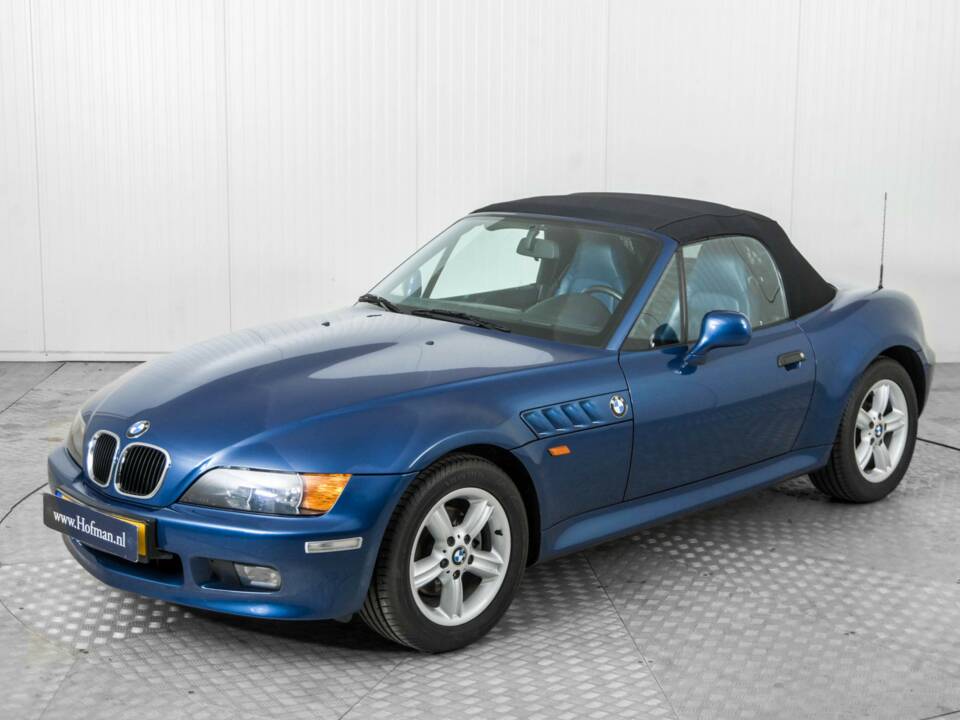 Bild 46/50 von BMW Z3 1.9i (2000)