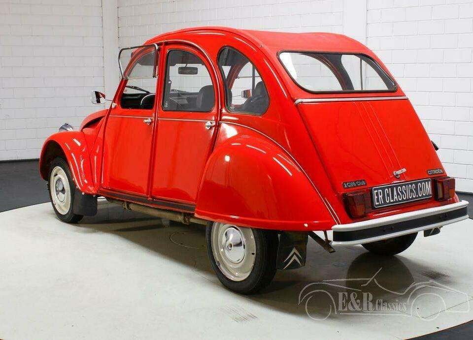 Immagine 4/19 di Citroën 2 CV 6 (1988)