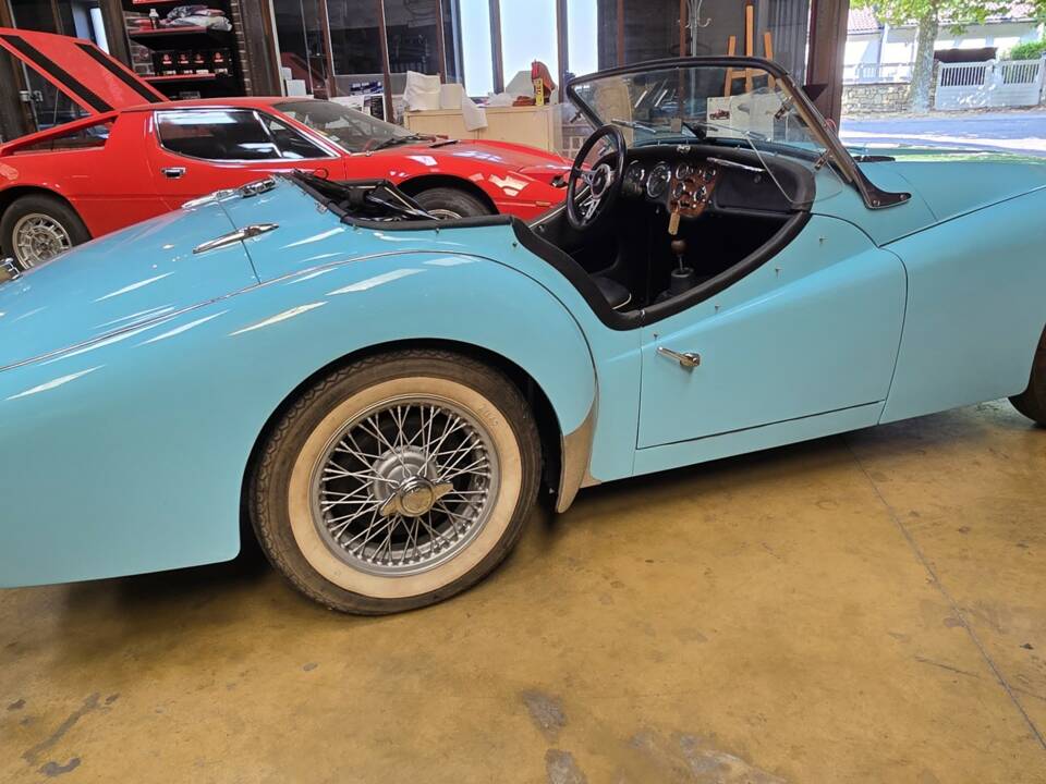 Image 28/50 of Triumph TR 3A (1959)
