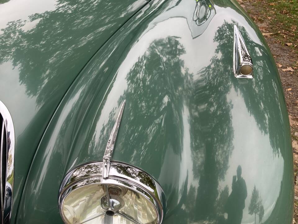 Immagine 13/30 di Jaguar XK 120 OTS (1950)