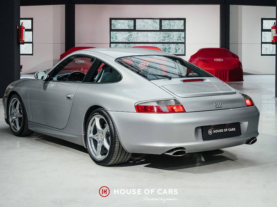 Imagen 9/24 de Porsche 911 Carrera "40 Jahre 911" (2003)