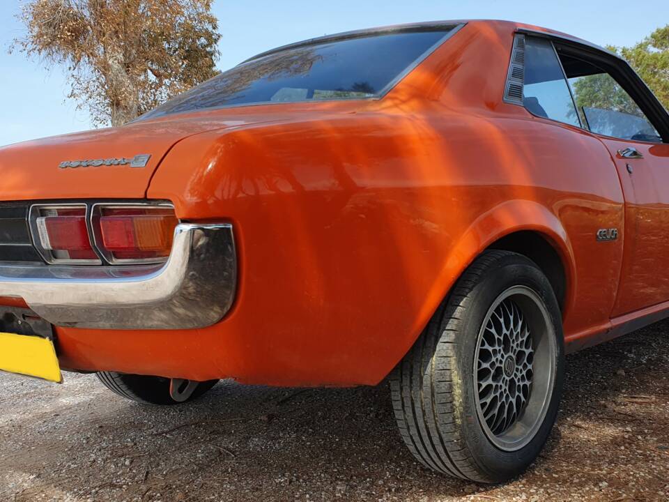 Image 29/67 de Toyota Celica GT (1976)
