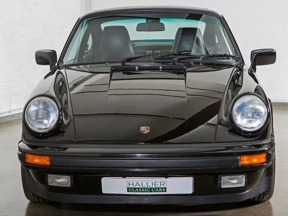 Bild 7/25 von Porsche 911 Carrera 3.2 (1987)
