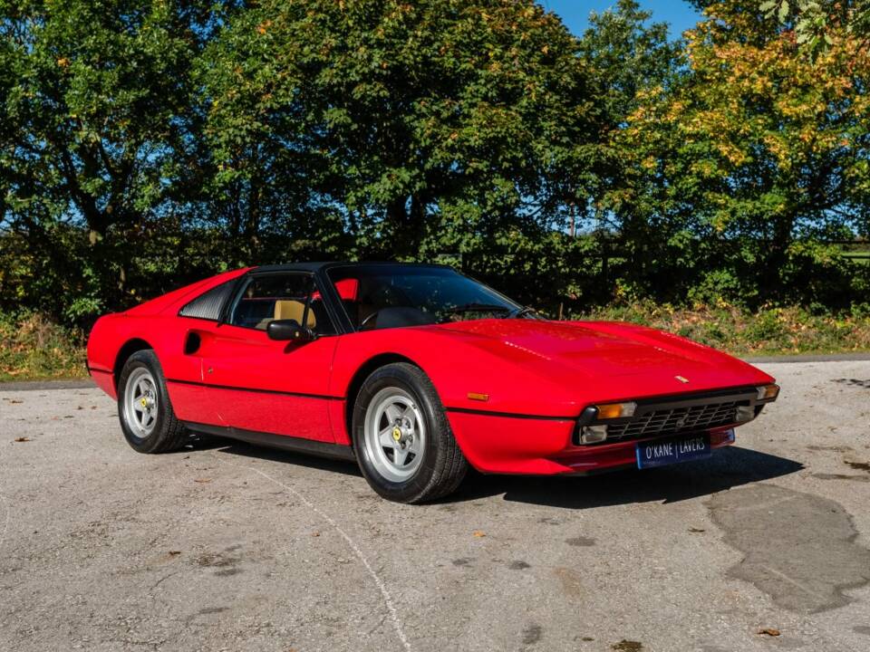 Image 2/50 of Ferrari 308 GTS Quattrovalvole (1983)