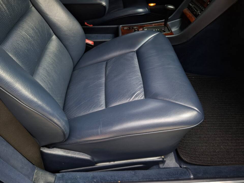 Bild 23/37 von Mercedes-Benz 500 SE (1991)