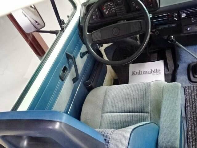Image 17/32 of Volkswagen T3 Caravelle 2.1 Syncro (1991)