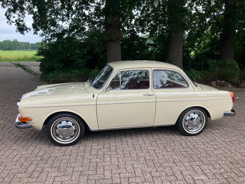 Image 9/34 of Volkswagen 1600 (1972)