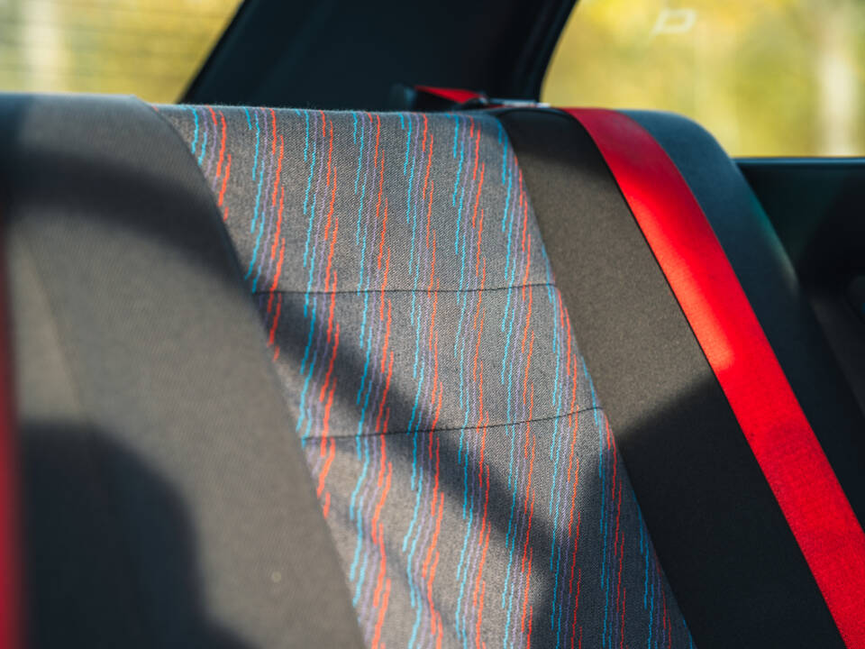 Image 18/50 of BMW M3 Sport Evo (1990)