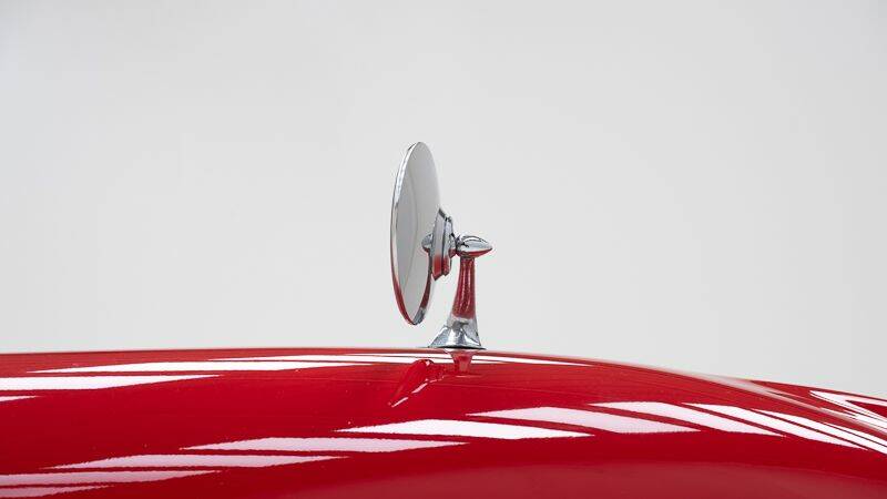 Image 13/15 of Jaguar XK 150 DHC (1961)