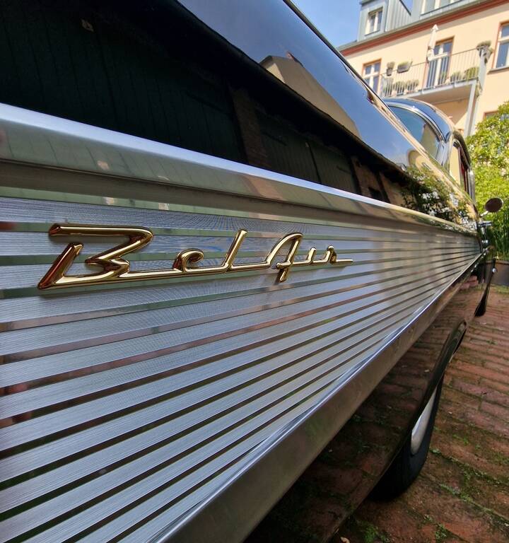 Image 37/144 of Chevrolet Bel Air Hardtop Coupe (1957)