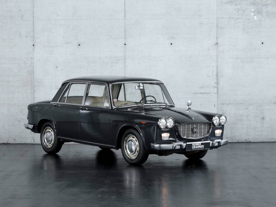 Image 3/50 of Lancia Flavia 1800 (1965)