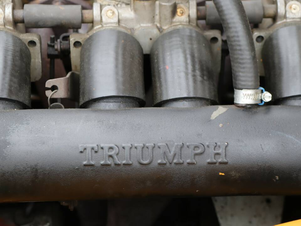 Bild 15/50 von Triumph TR 6 (1974)