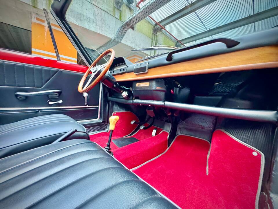 Imagen 15/21 de FIAT 850 Spider (1968)