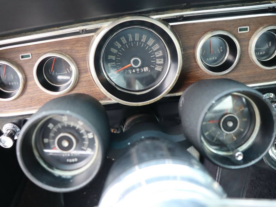 Bild 47/50 von Ford Mustang 289 (1966)