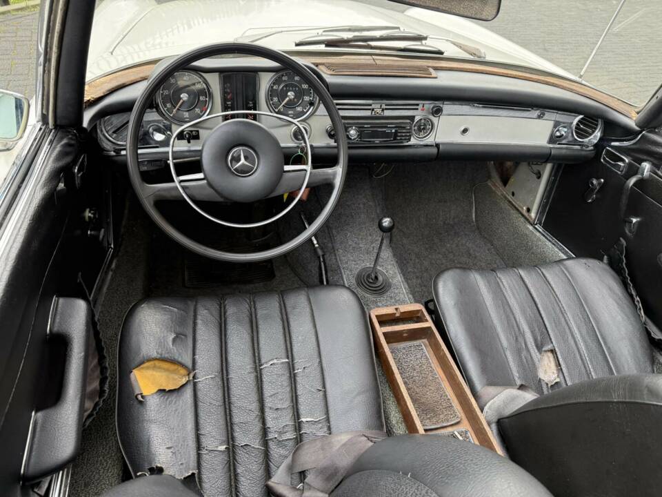 Bild 23/50 von Mercedes-Benz 280 SL (1969)
