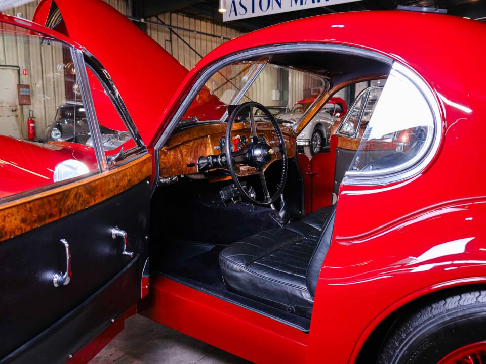 Bild 17/46 von Jaguar XK 120 FHC (1952)