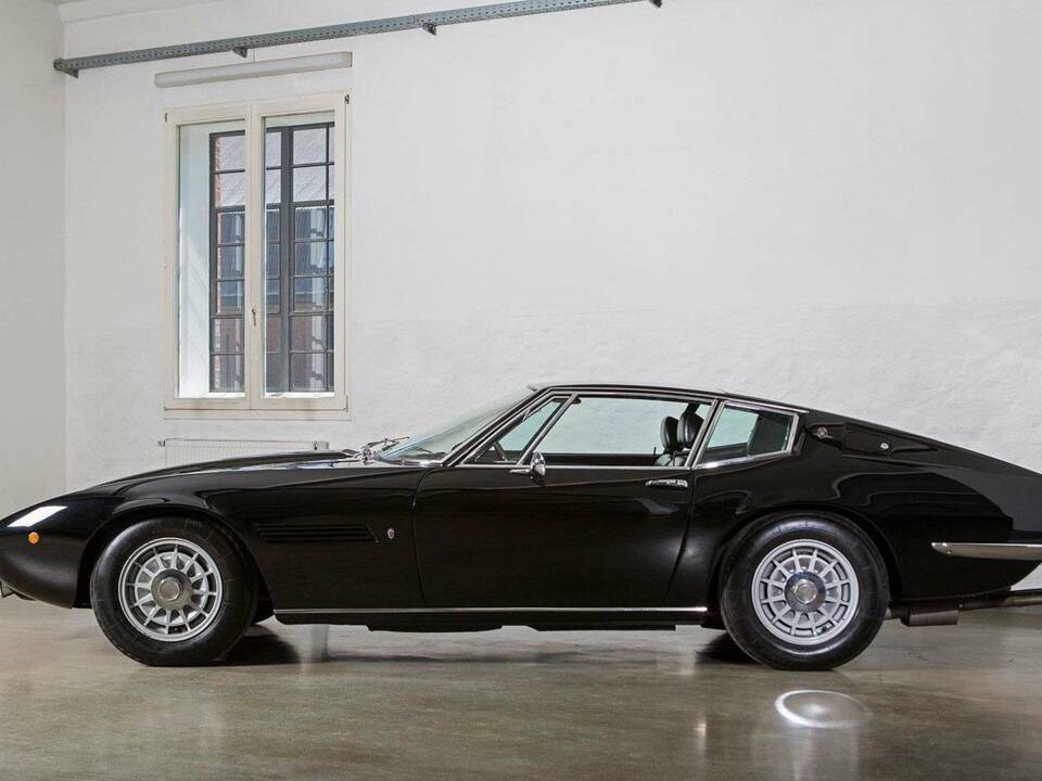 Bild 15/32 von Maserati Ghibli SS (1970)
