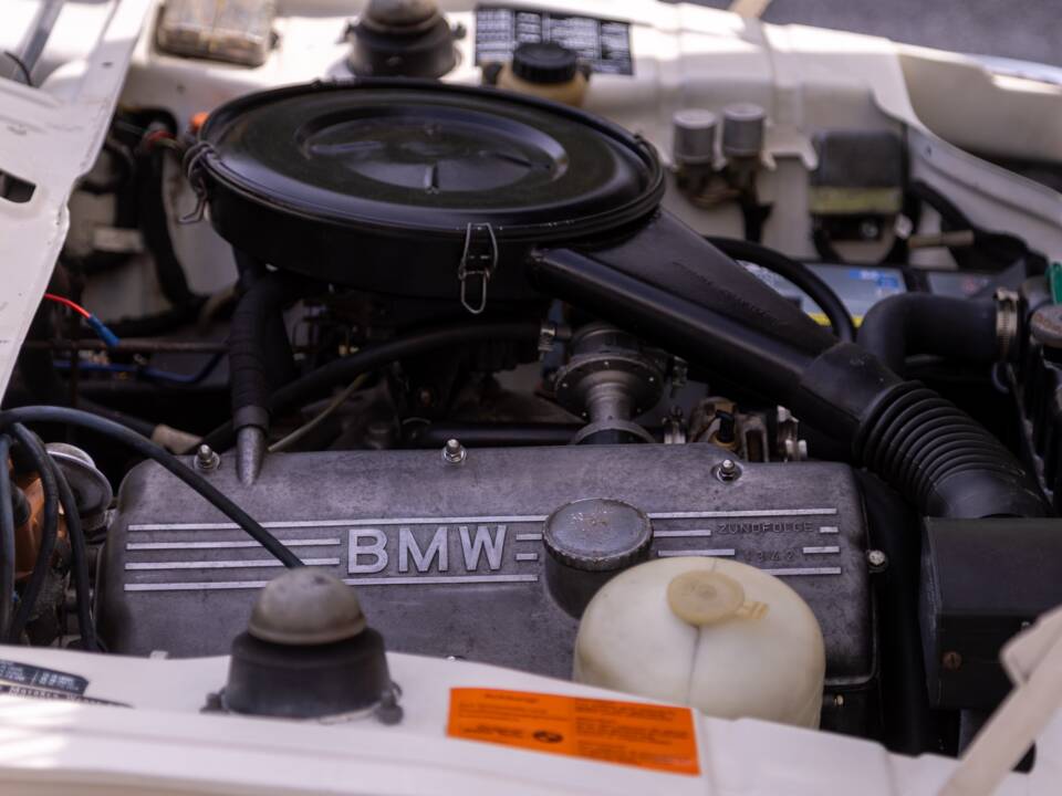 Imagen 5/50 de BMW 1802 (1975)