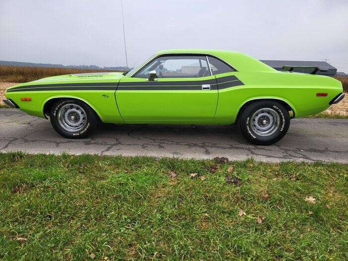 Image 6/7 de Dodge Challenger R&#x2F;T (1974)