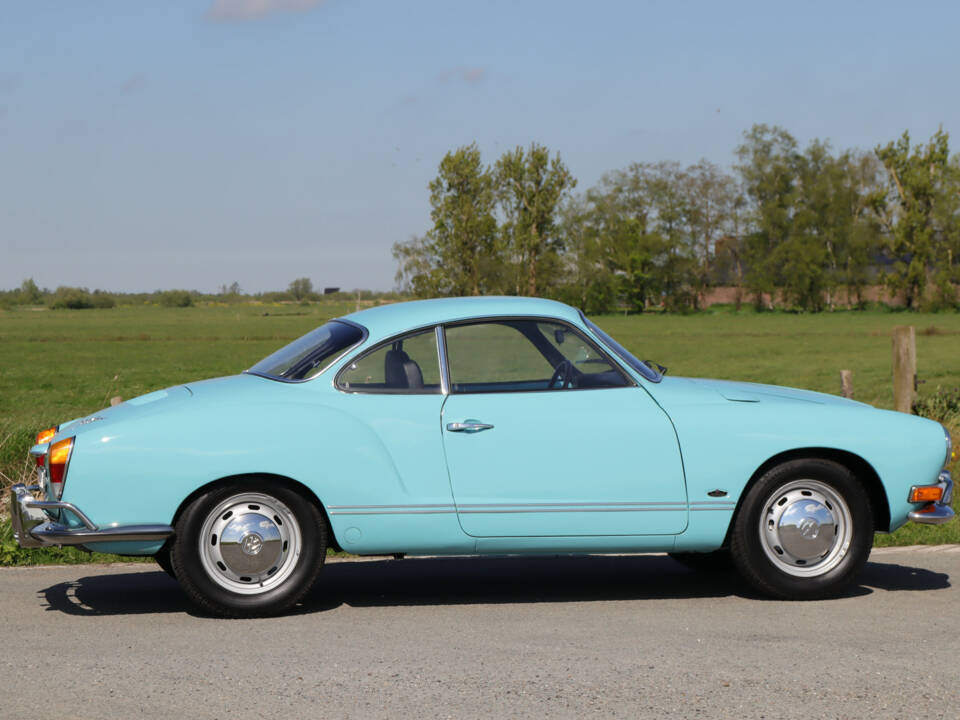 Image 4/50 of Volkswagen Karmann Ghia 1600 (1970)